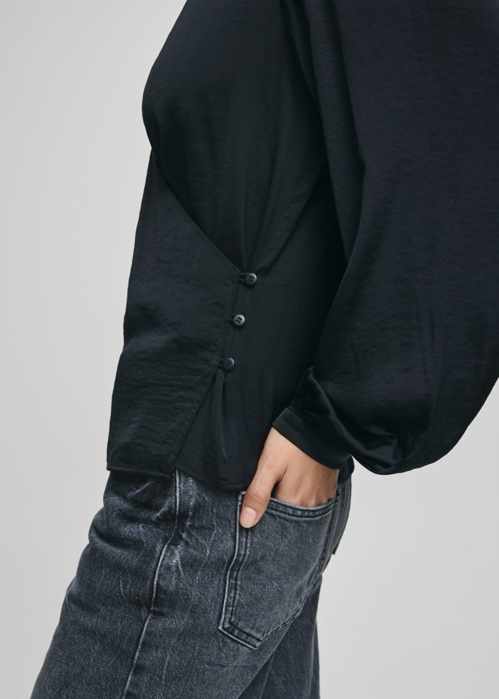 Moss Copenhagen Blakey Malice wrap top black