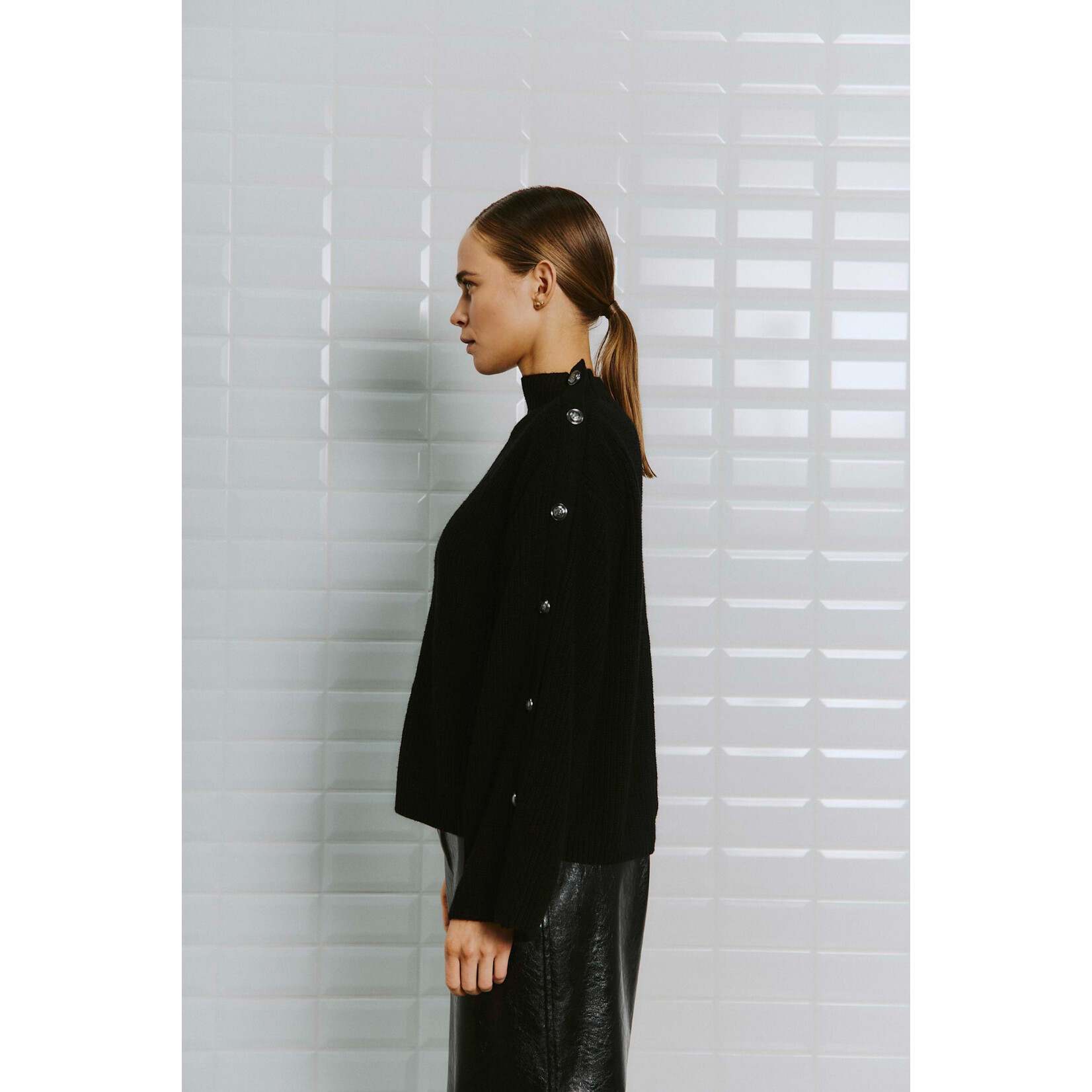 With Black With Black Lines rib pullover zwart