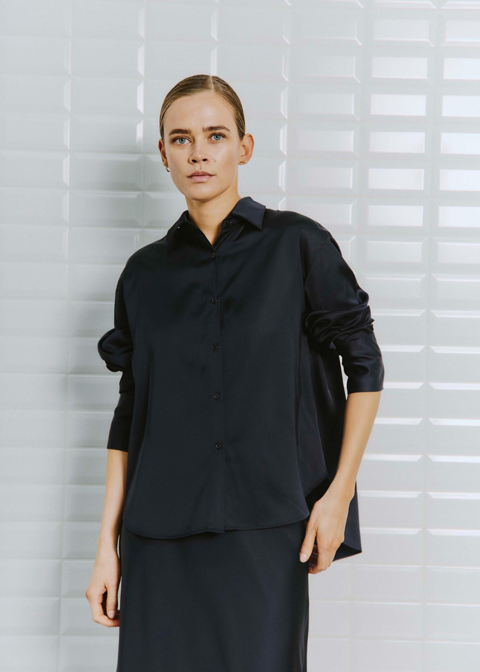 With Black With Black Dagmar blouse donker blauw