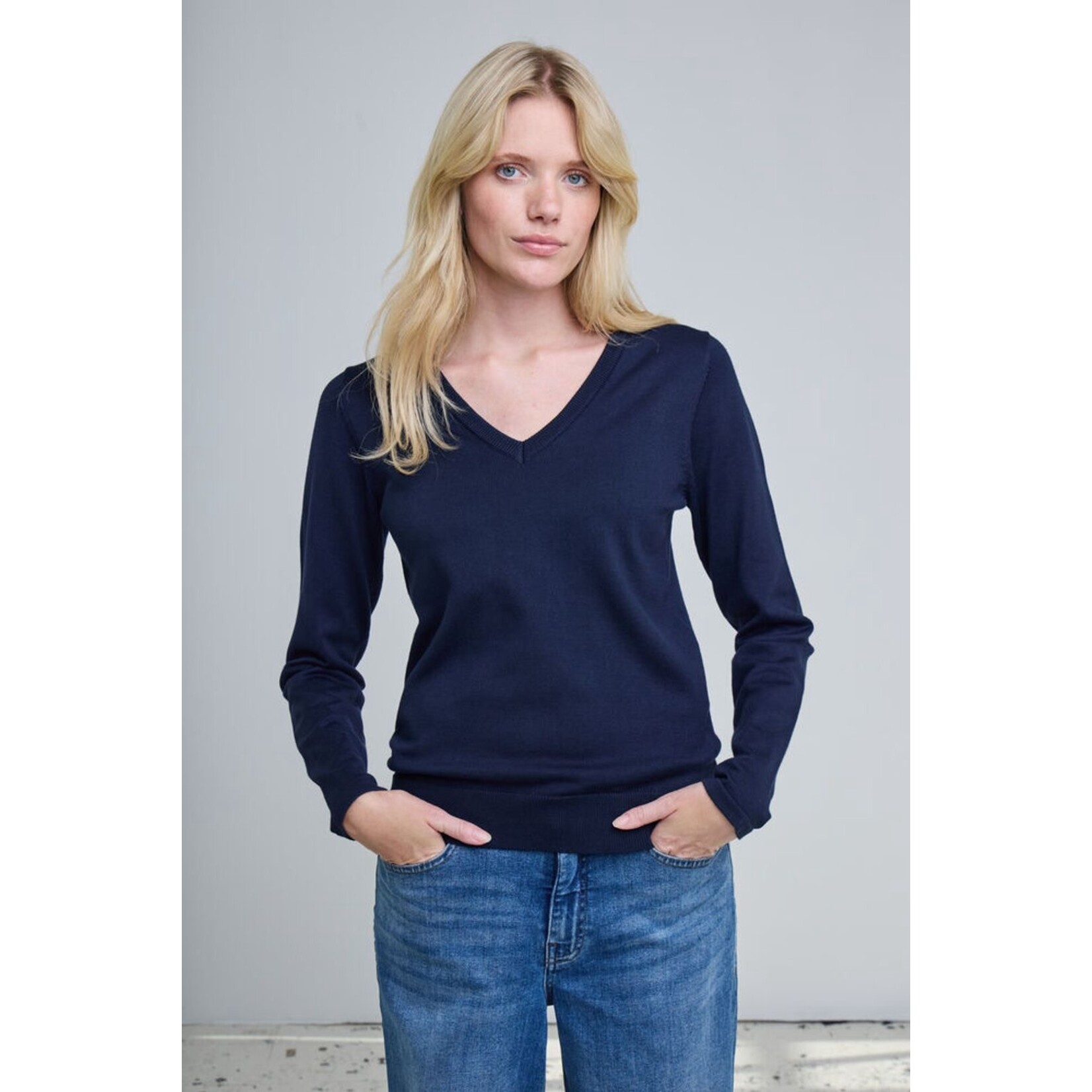 ICHI Ihluls V hals LS top gebreid navy