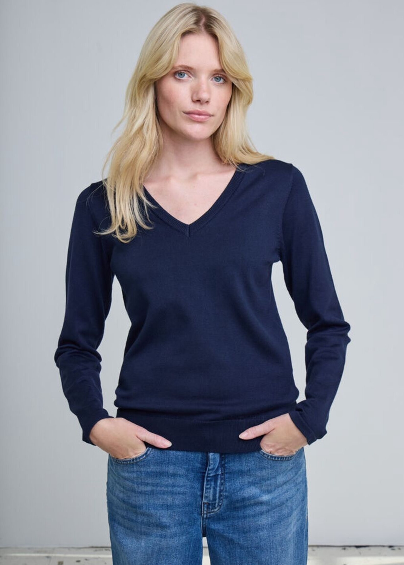 ICHI Ihluls V hals LS top gebreid navy