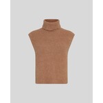 Moss Copenhagen Thira Salmia spencer caramel