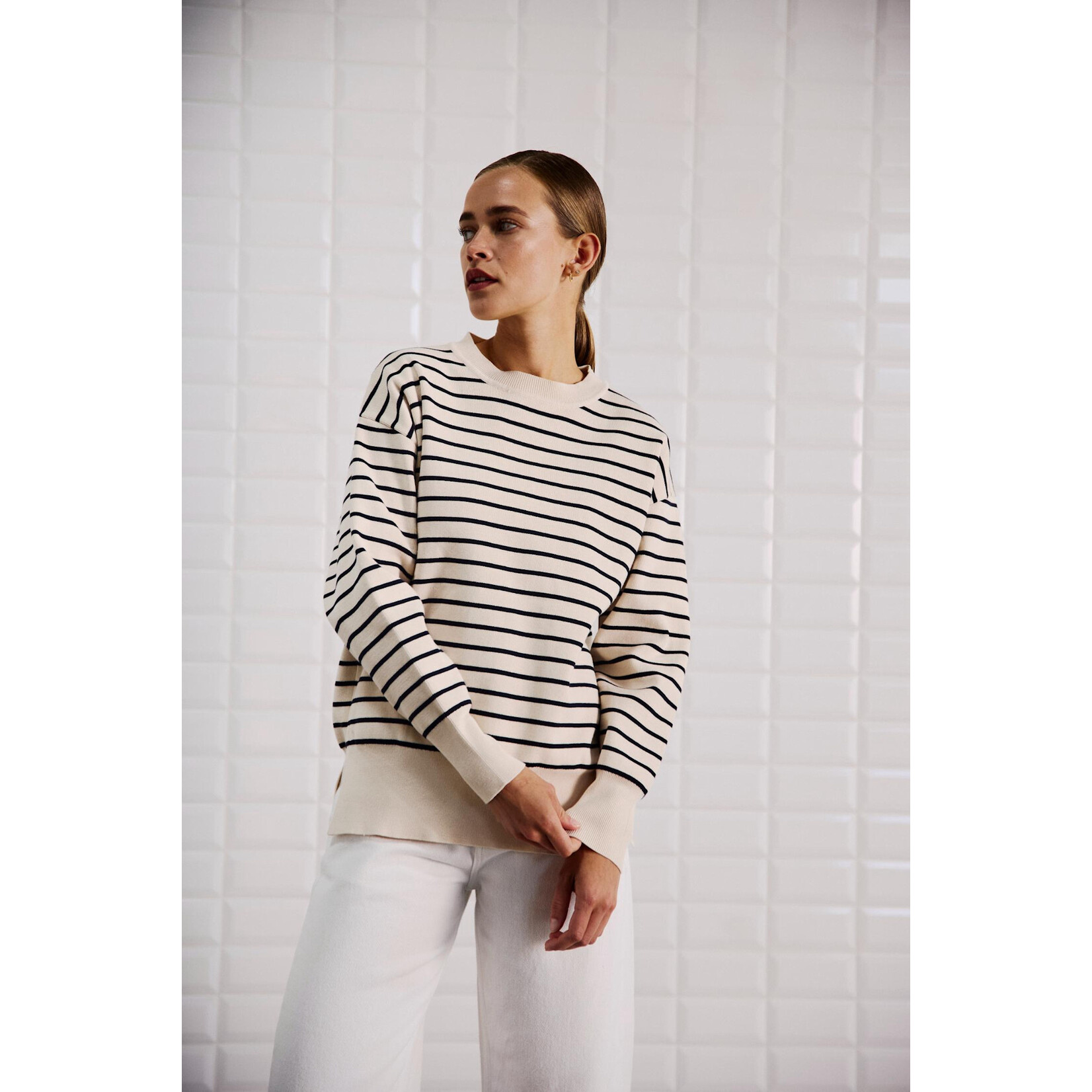 With Black Withblack Barbara trui streep navy