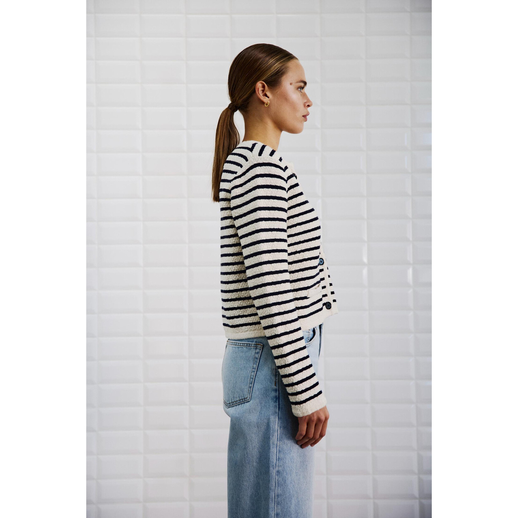 With Black WIthblack Merian boucle vest streep