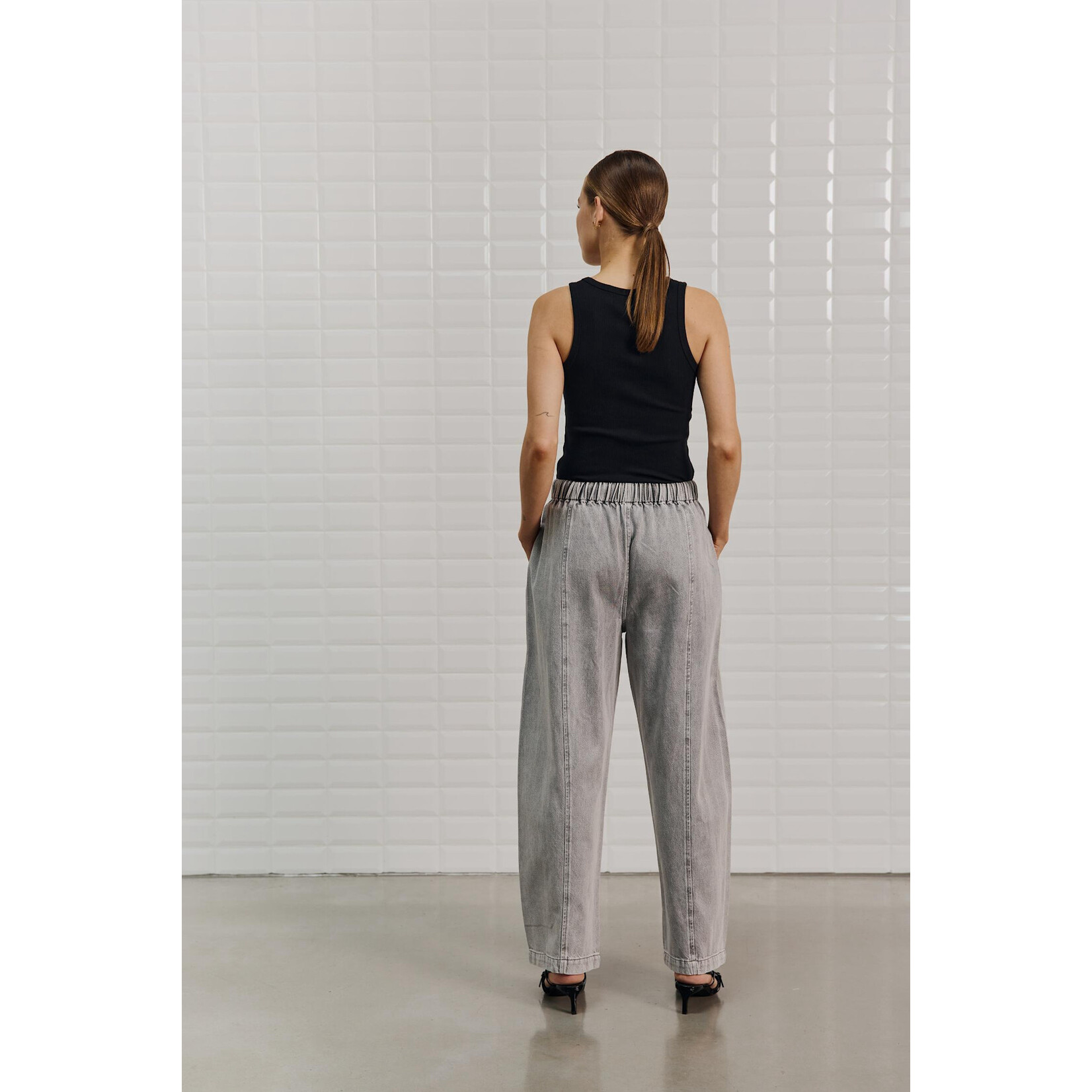 With Black Withblack Penelope denim broek grijs