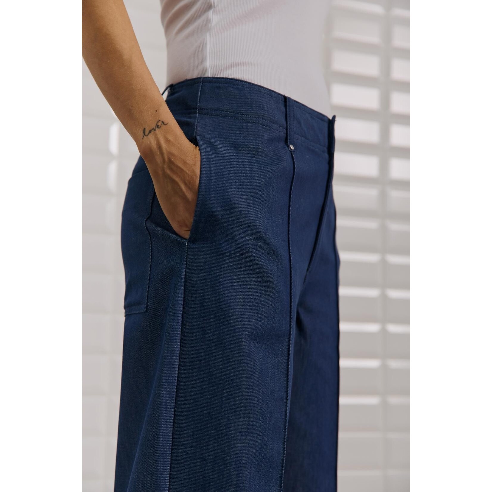 With Black Withblack Victoria indigo broek blauw