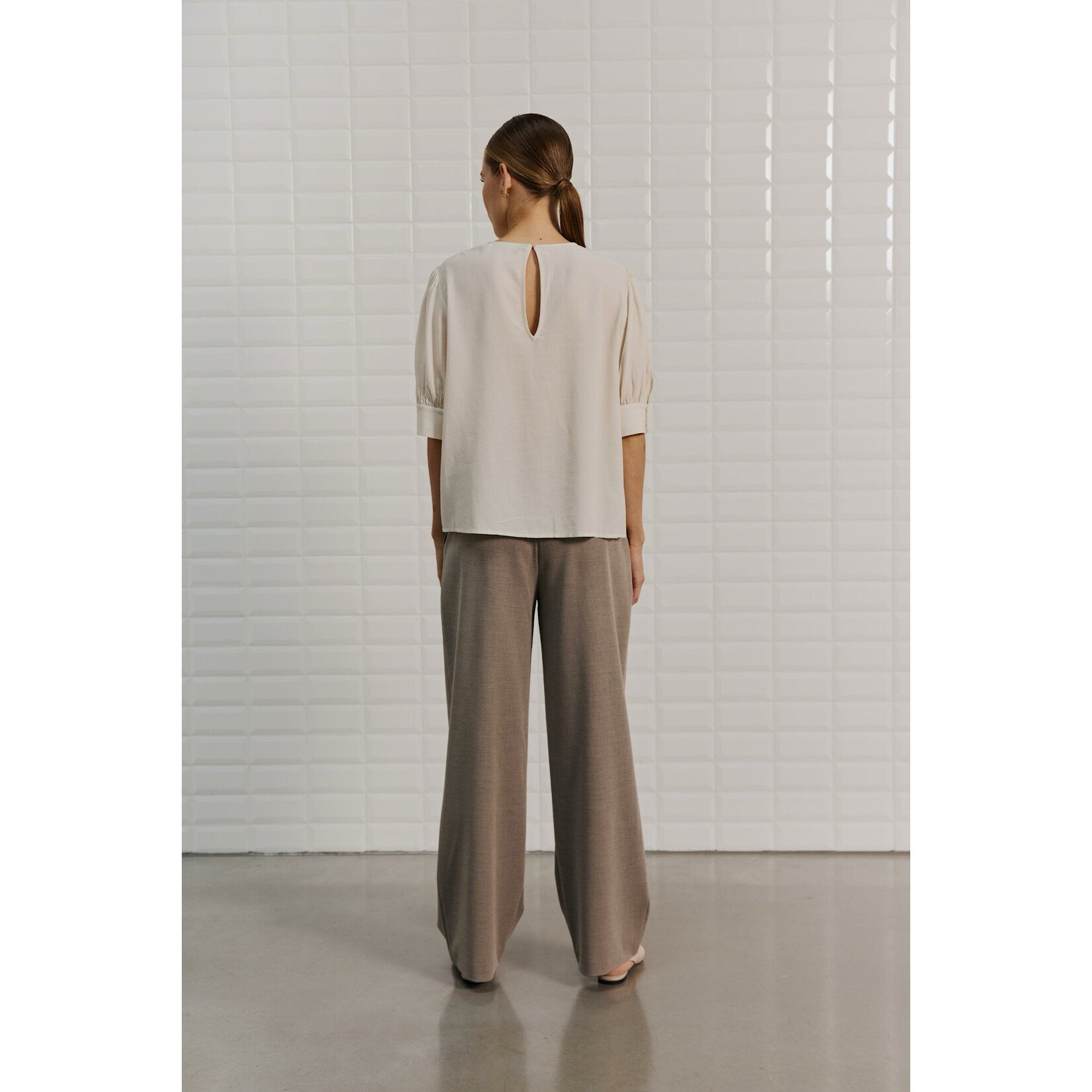 With Black Withblack Jenny blouse SS beige