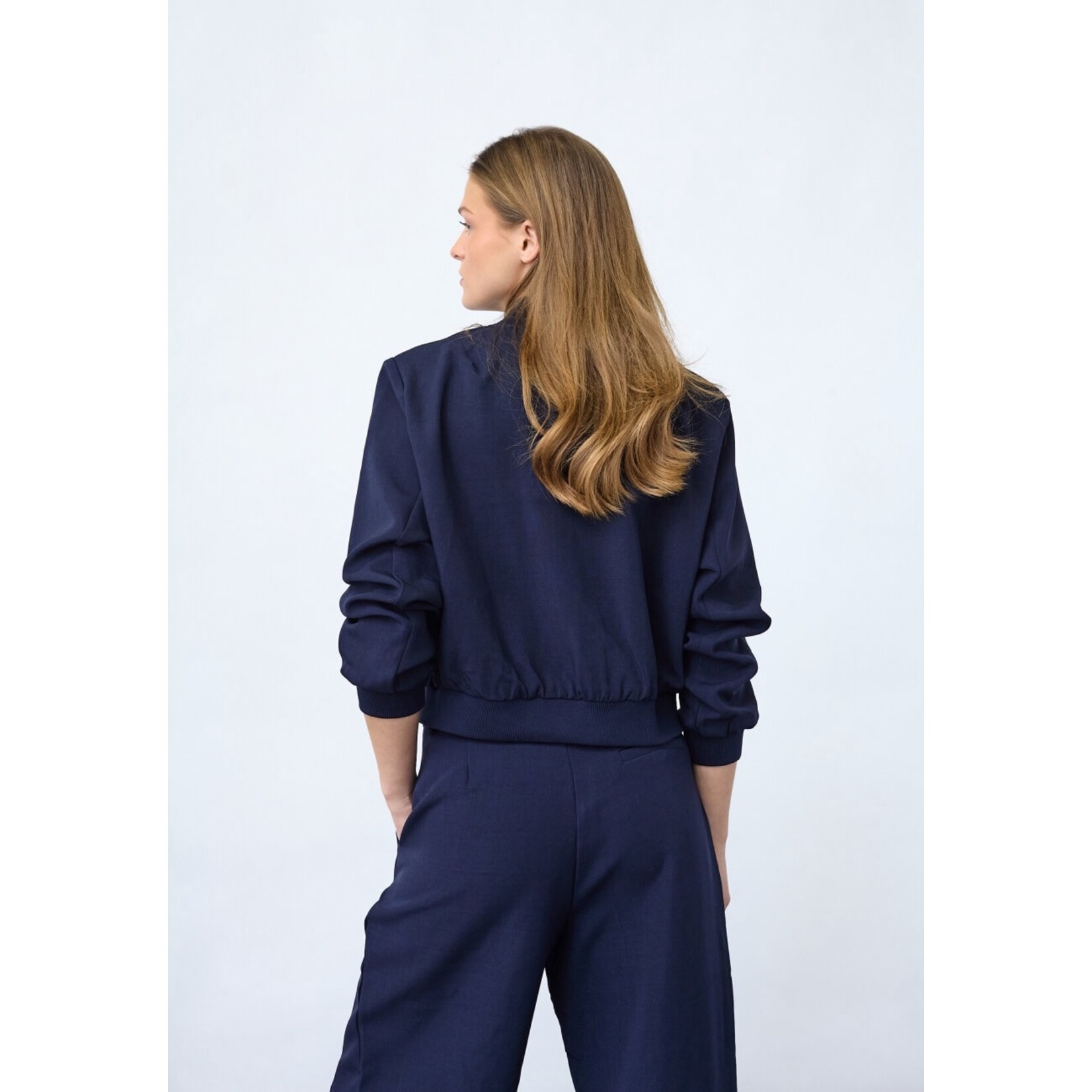 Sisters Point Garwin bomber jacket navy
