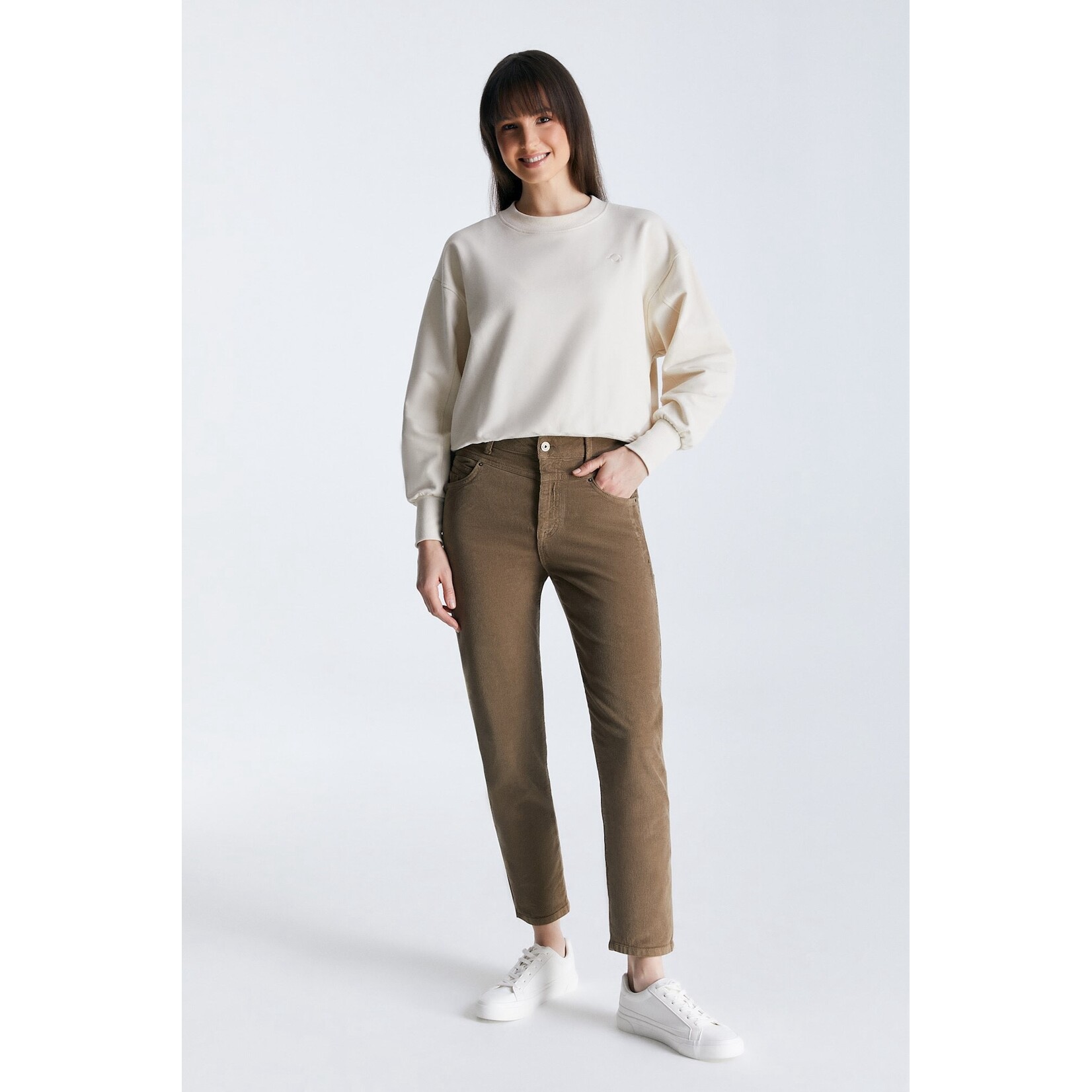 C.O.J. COJ Mom jeans Victoria Beige cord