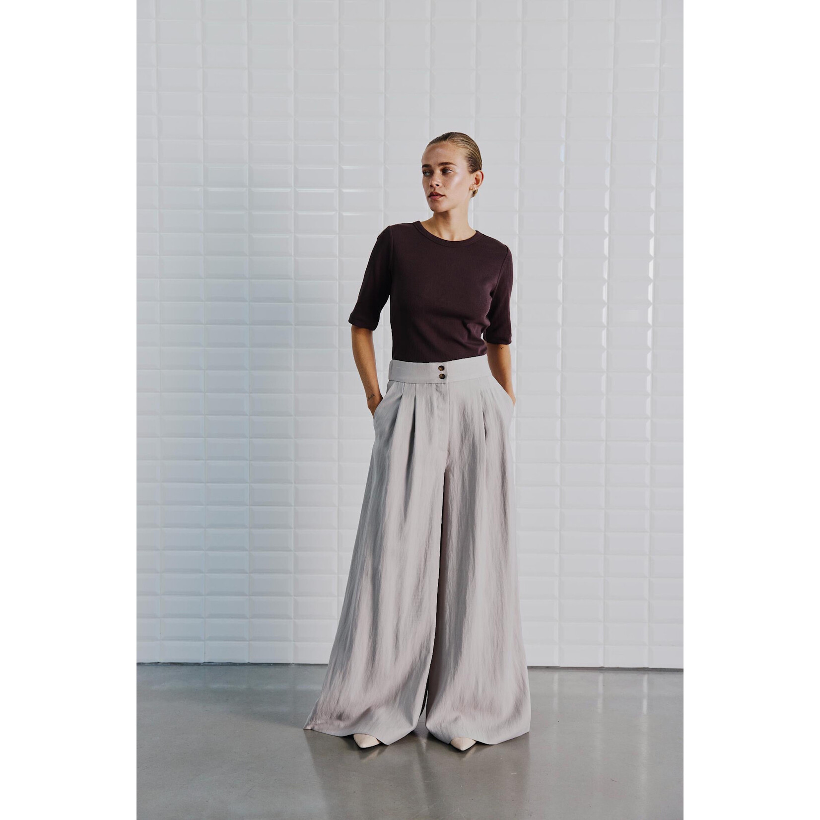 With Black Withblack Maritsa HW wijde broek grijs