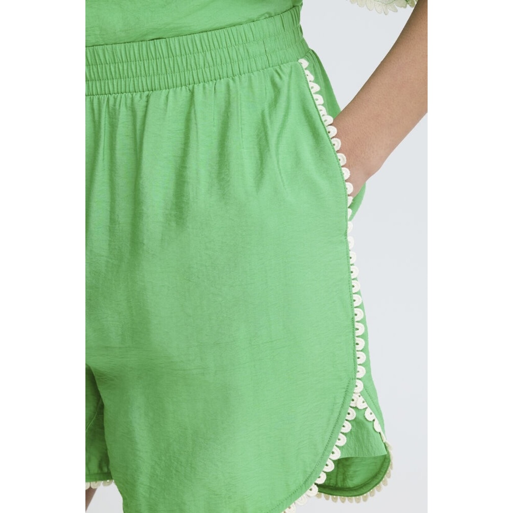 ICHI Ihleni shorts groen