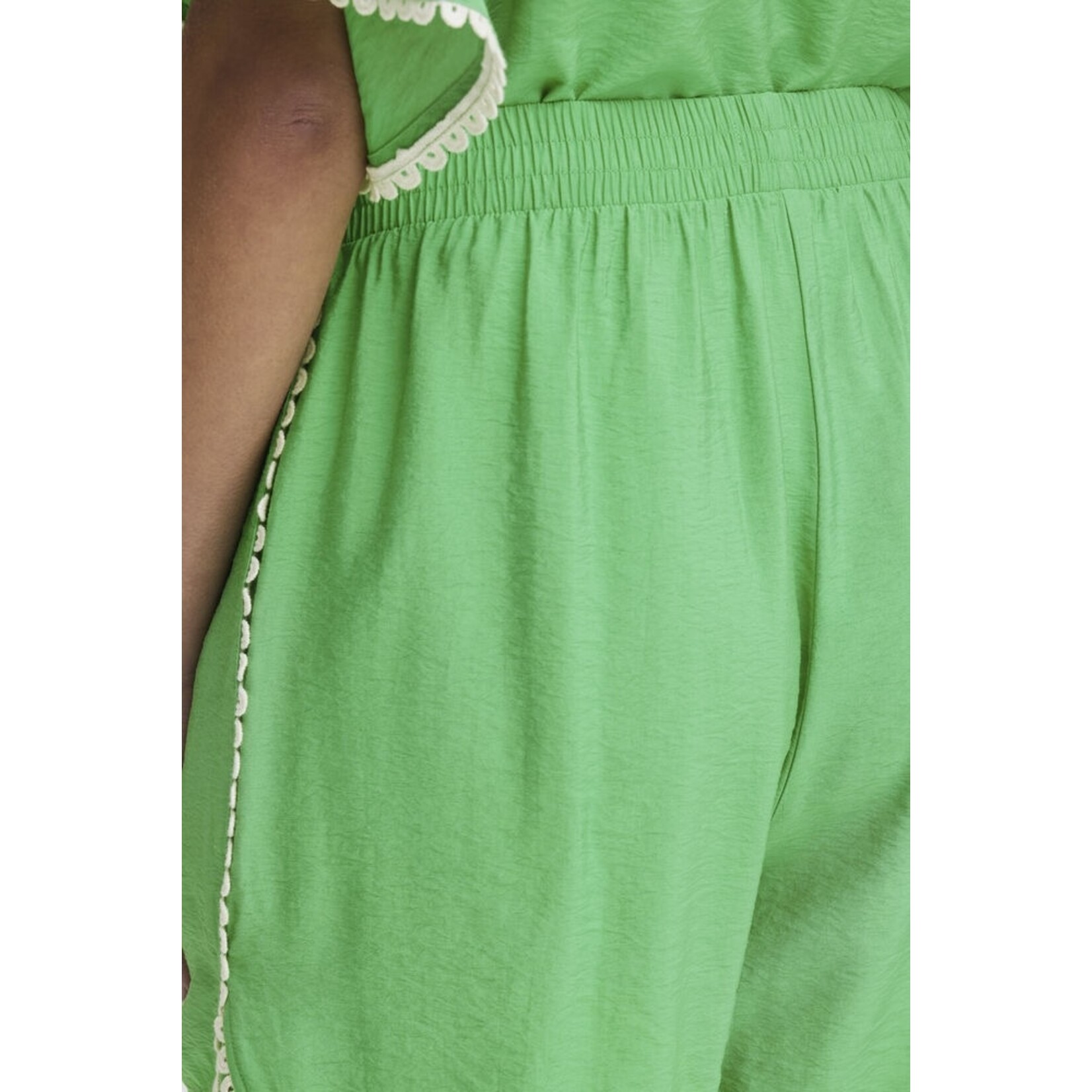 ICHI Ihleni shorts groen