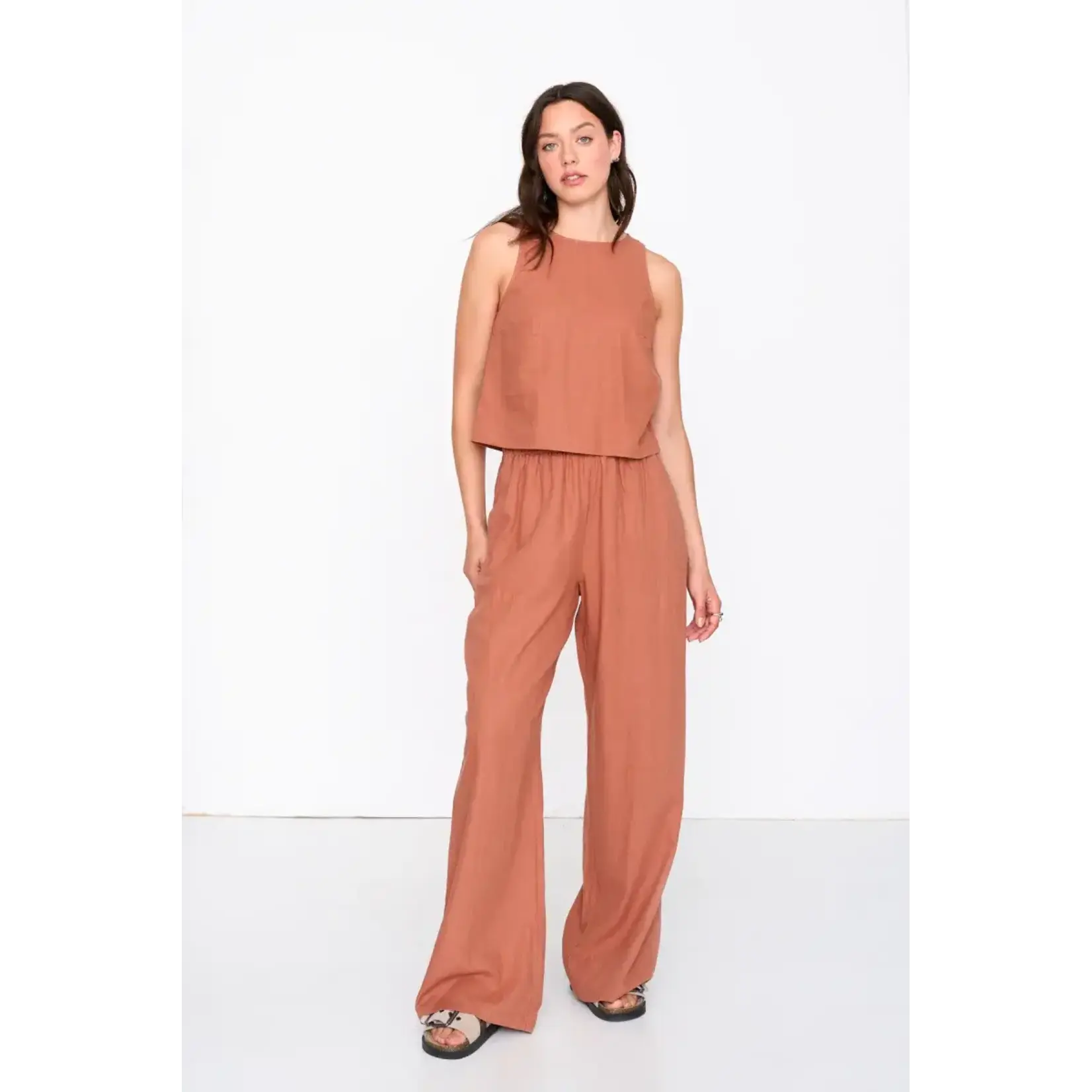 24Colours 24Colours top Astrid rust