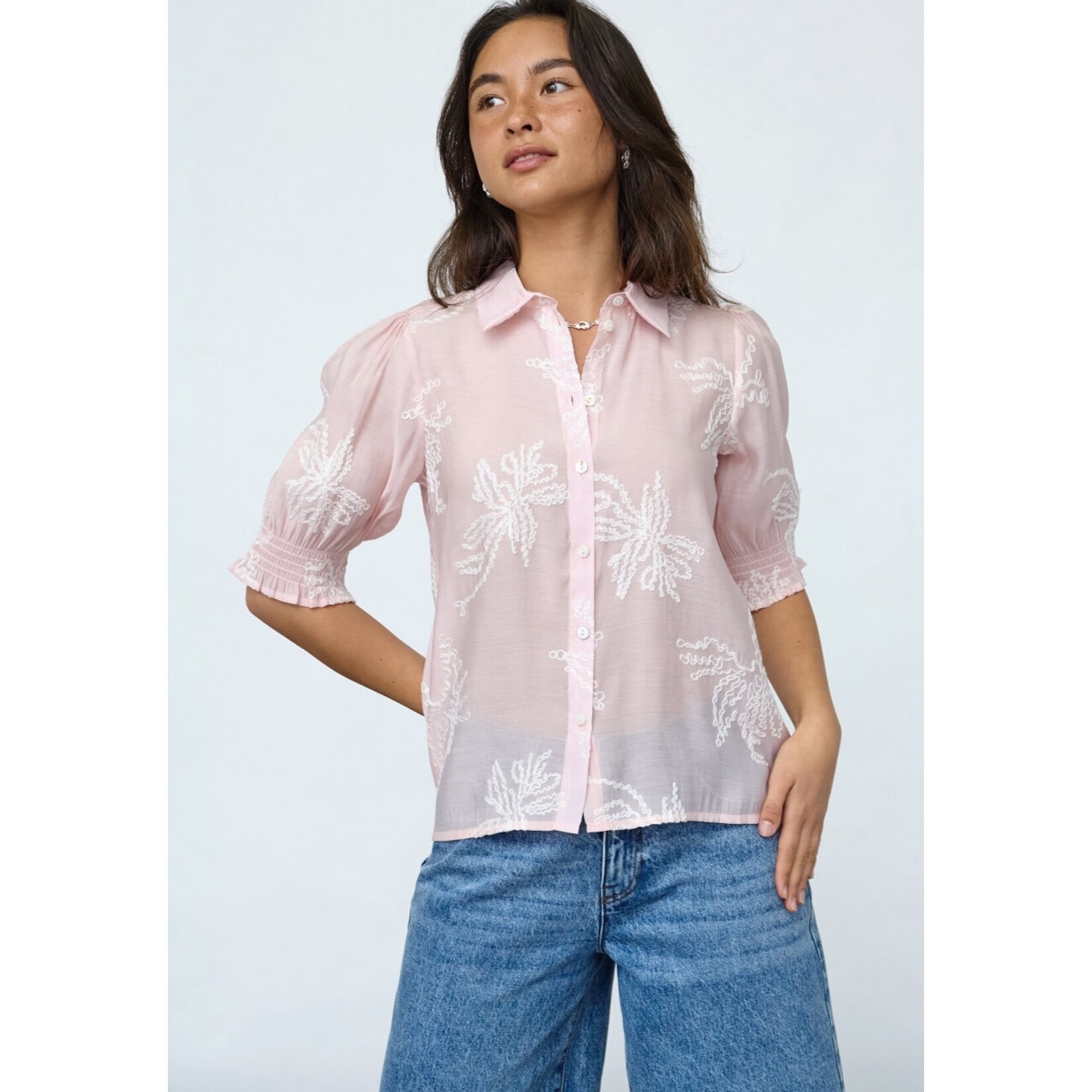 Sisters Point blouse Isola roze geborduurd