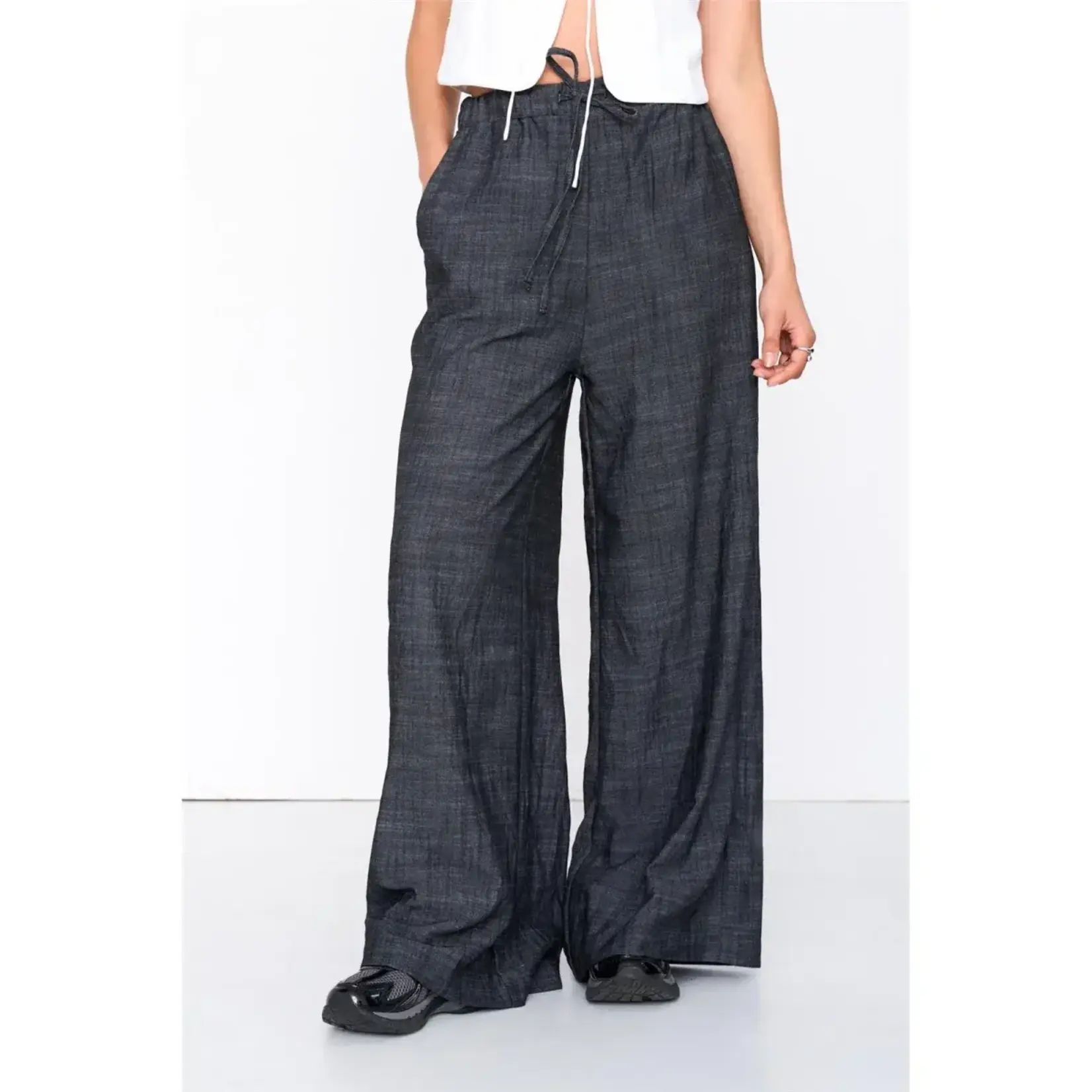 24Colours 24Colours wijde broek Veerle zwart