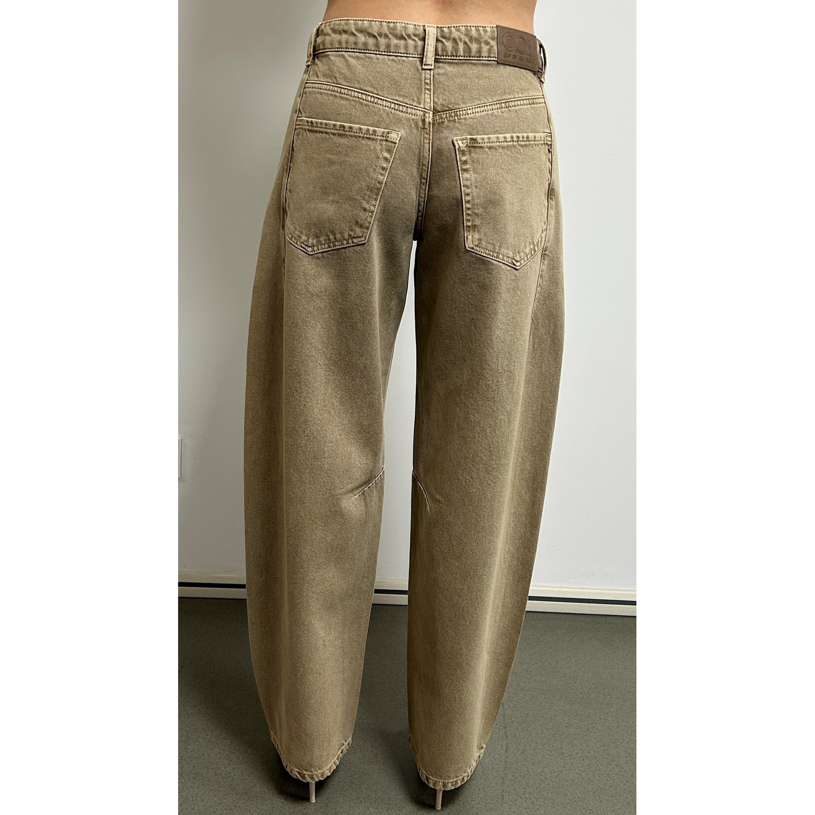 C.O.J. COJ Clara Barrel Ballon jeans latte
