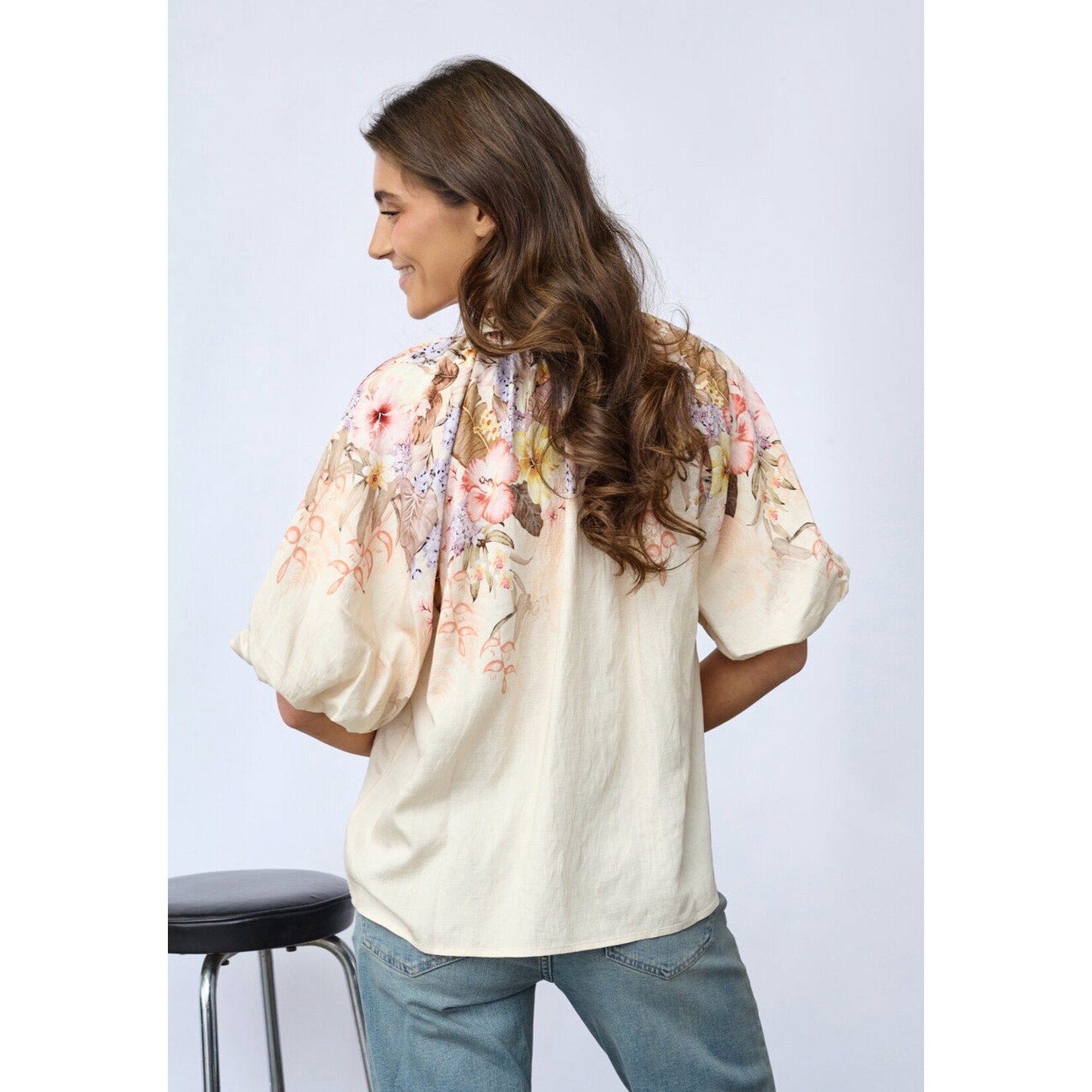 Sisters Point Elice blouse flower