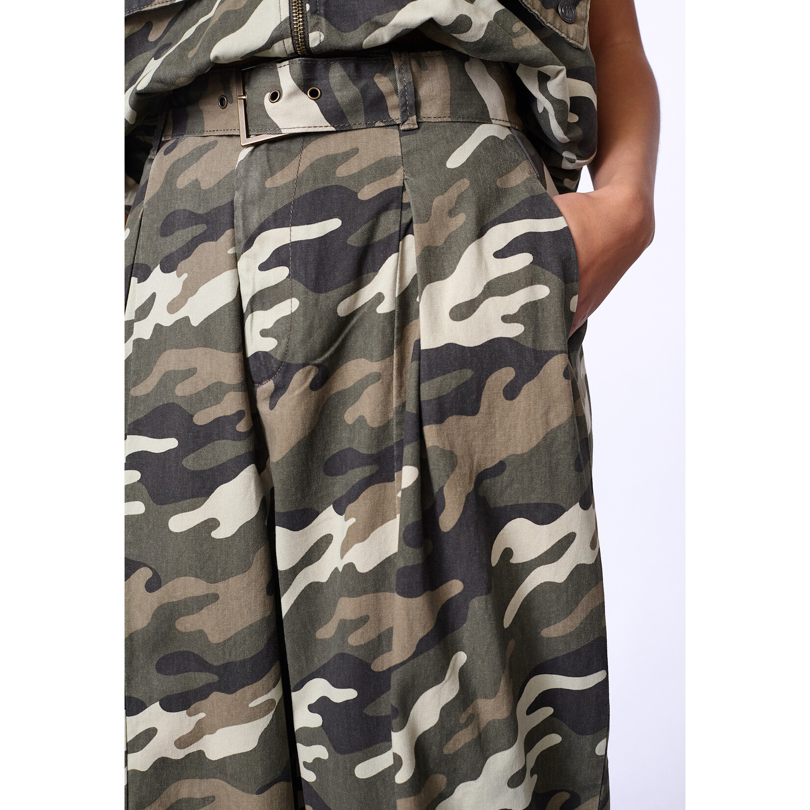 Sisters Point Gaki Camo broek