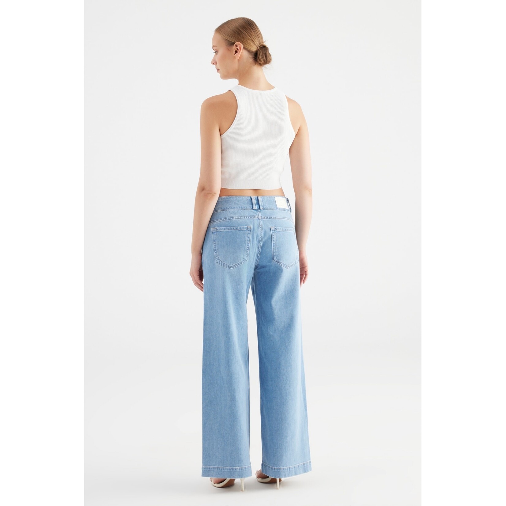 C.O.J. COJ jeans Carlotta wijd licht blauw