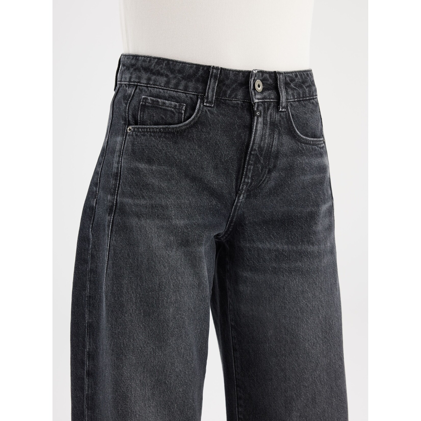 C.O.J. COJ Clara ballon barrel jeans zwart