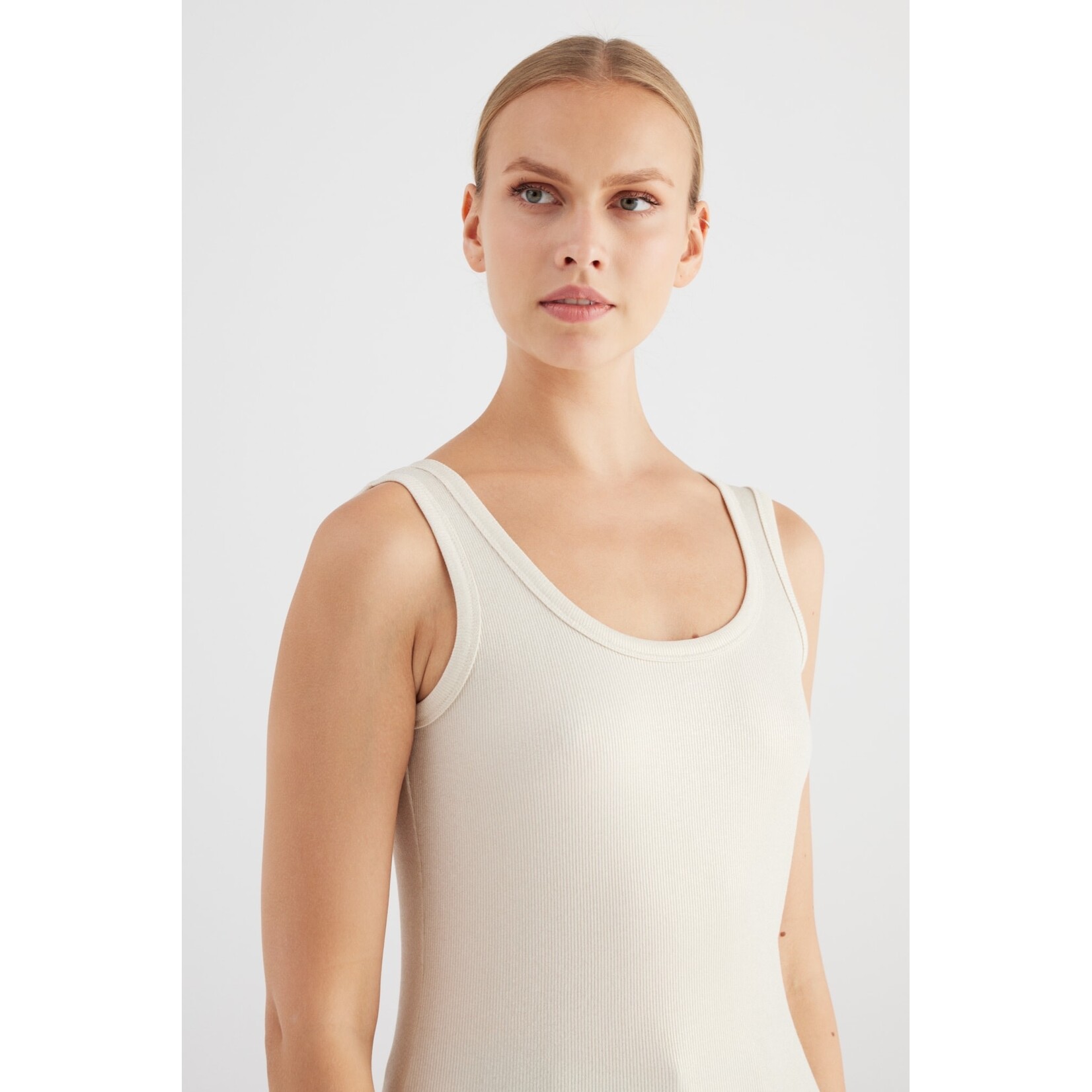 C.O.J. COJ top Olivia  goud