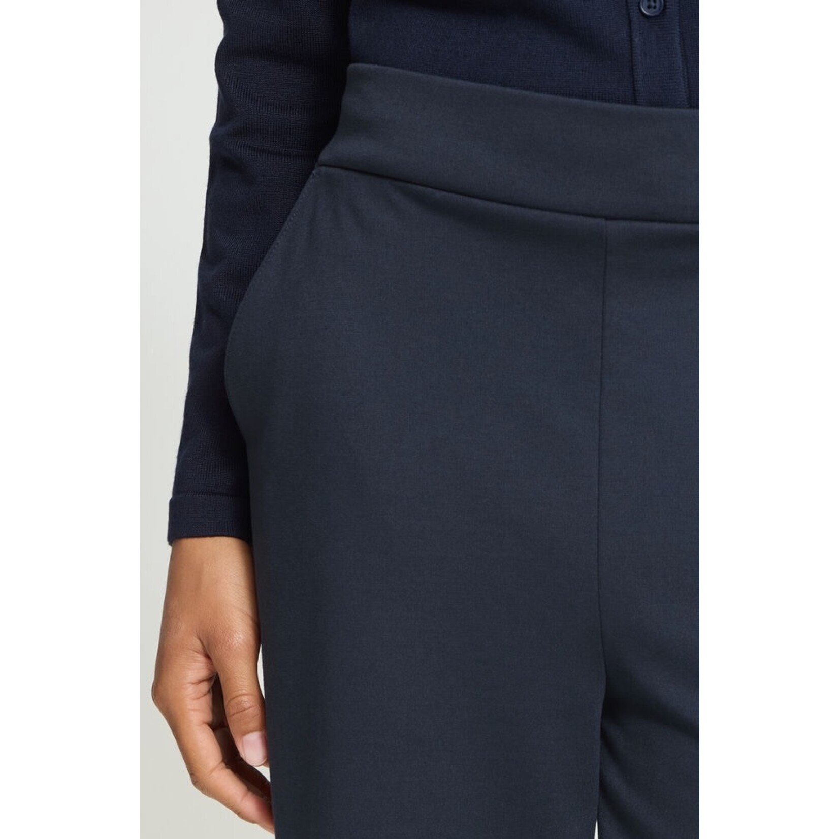 ICHI Ihkate Barrel pants navy