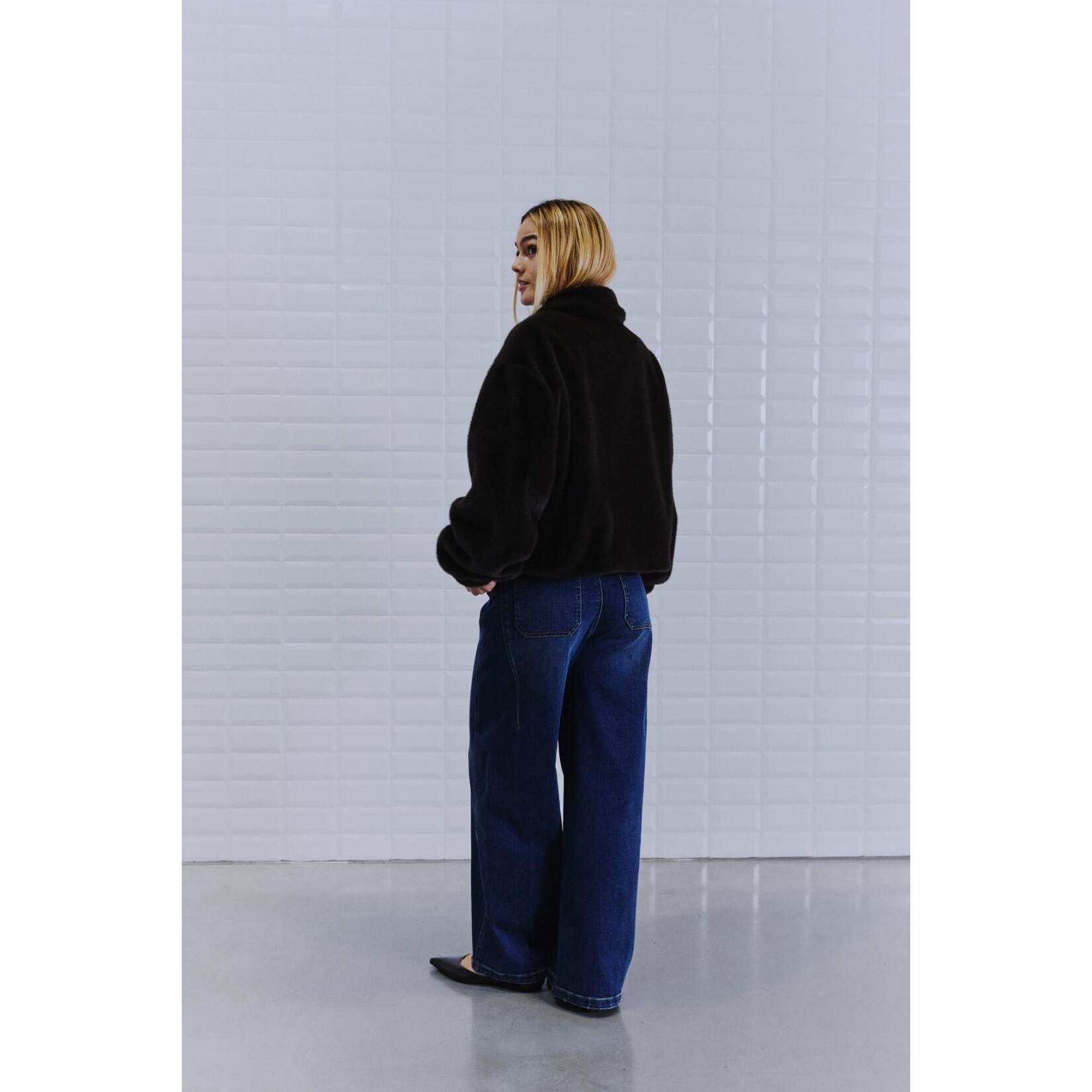 With Black Withblack Nohr faux fur korte jas bruin