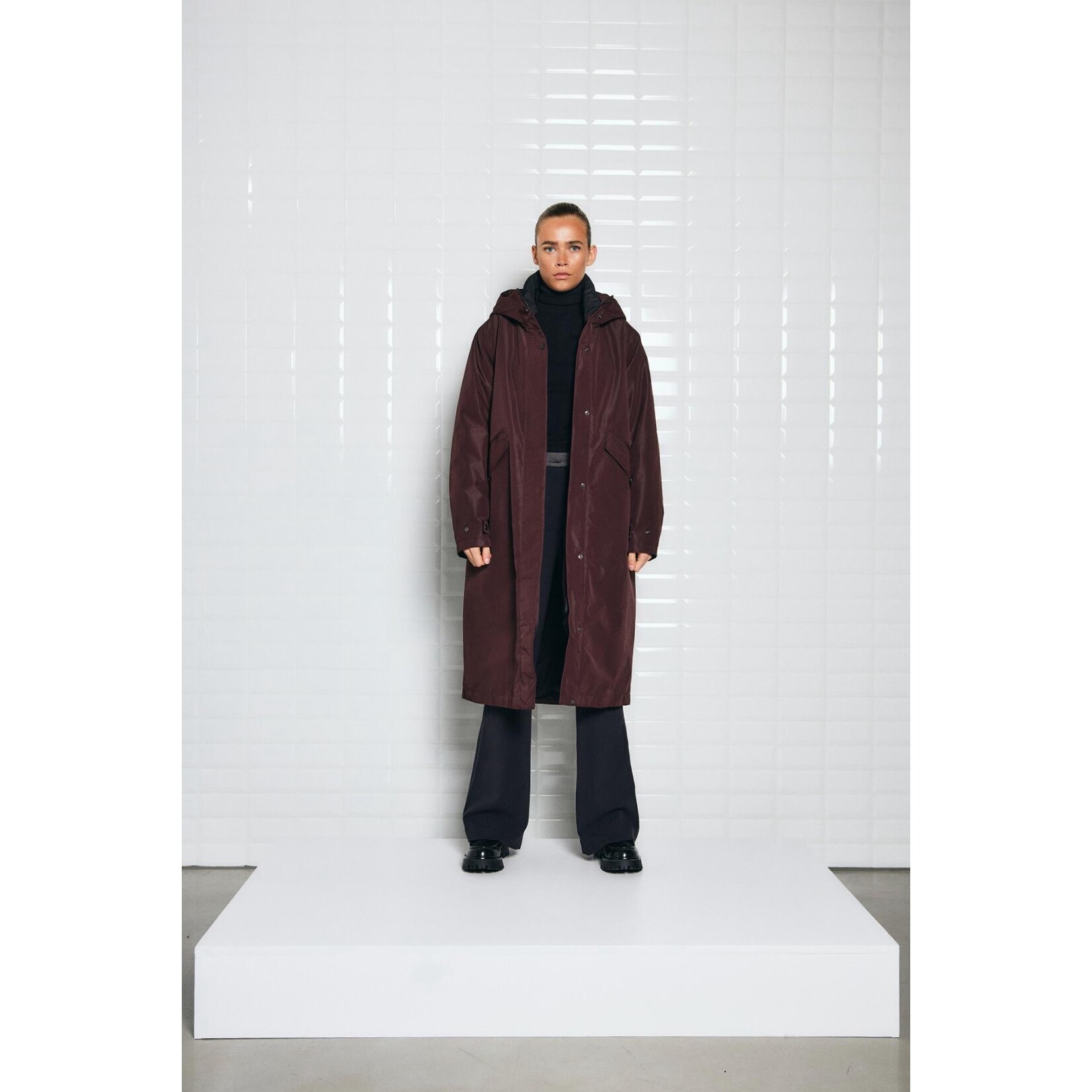 With Black WithBlack brooklyn parka jas wijn rood
