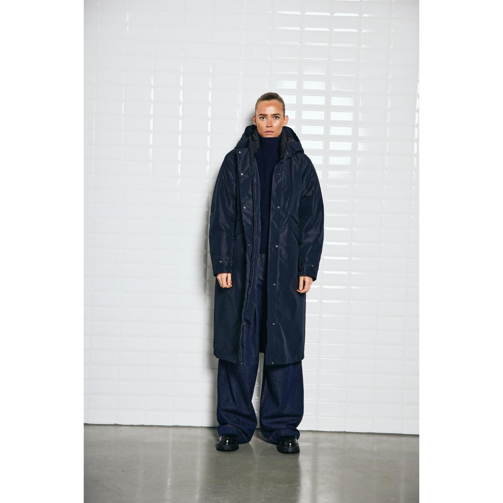With Black With Black brooklyn parka jas donker blauw