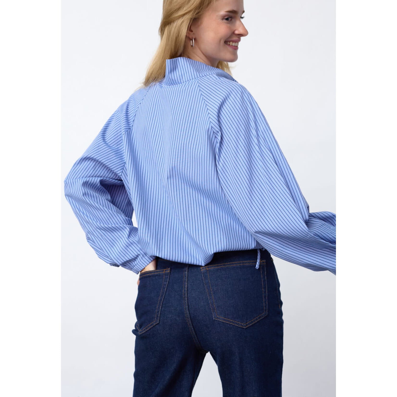 Sisters Point Blouse Edwin streep blauw