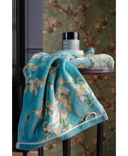 Beddinghouse x Van Gogh Museum Blossom Bath Towel Blue