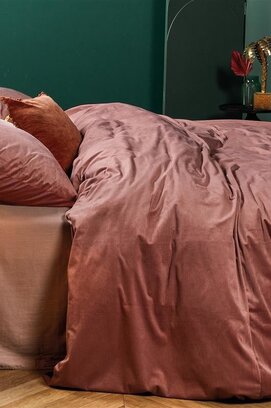 At Home by BeddingHouse Cosy Corduroy Dekbedovertrek  Roze 60 x 70 cm