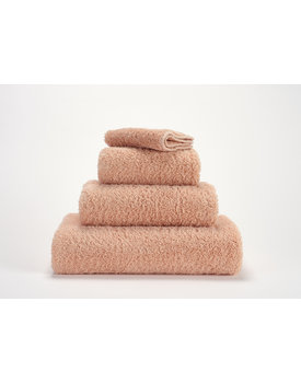 Abyss & Habidecor Super Pile Douchelaken 70x140 625 blush