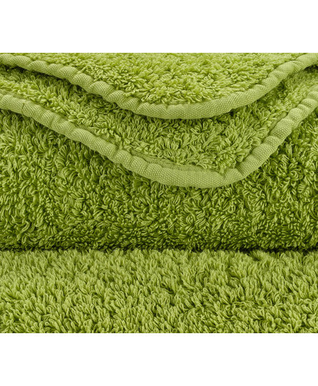 Abyss & Habidecor Super Pile Douchelaken 70x140 165 apple green