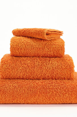 Abyss & Habidecor Super Pile 17 X 22 614 tangerine