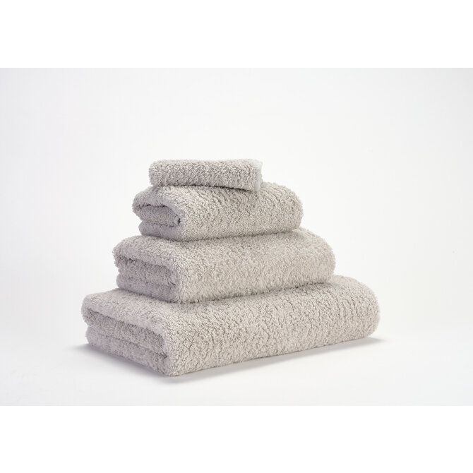 Abyss & Habidecor Super Pile 17 X 22 950 cloud