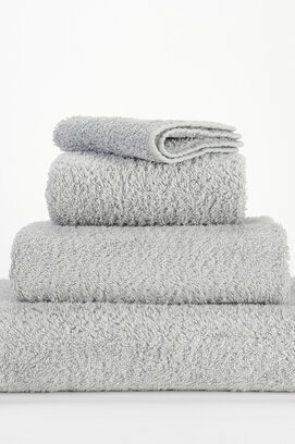 Abyss & Habidecor Super Pile 17 X 22 992 platinium