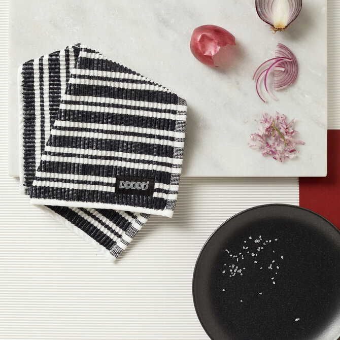 DDDDD vaatdoek Stripe black 30 x 30 cm