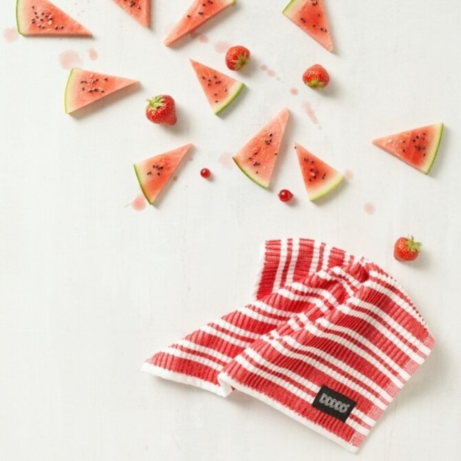 DDDDD vaatdoek Stripe red 30 x 30 cm DDDDD vaatdoek Stripe red 30 x 30 cm