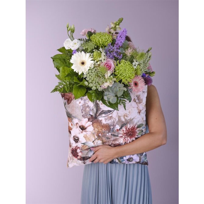 KAAT Amsterdam Sierkussen Anea - Pastel 43x43 cm KAAT Amsterdam Sierkussen Anea - Pastel 43x43 cm