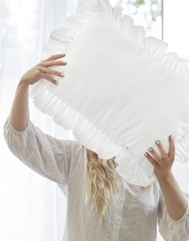 KAAT Amsterdam Sierkussen Faby - White 40x60 cm
