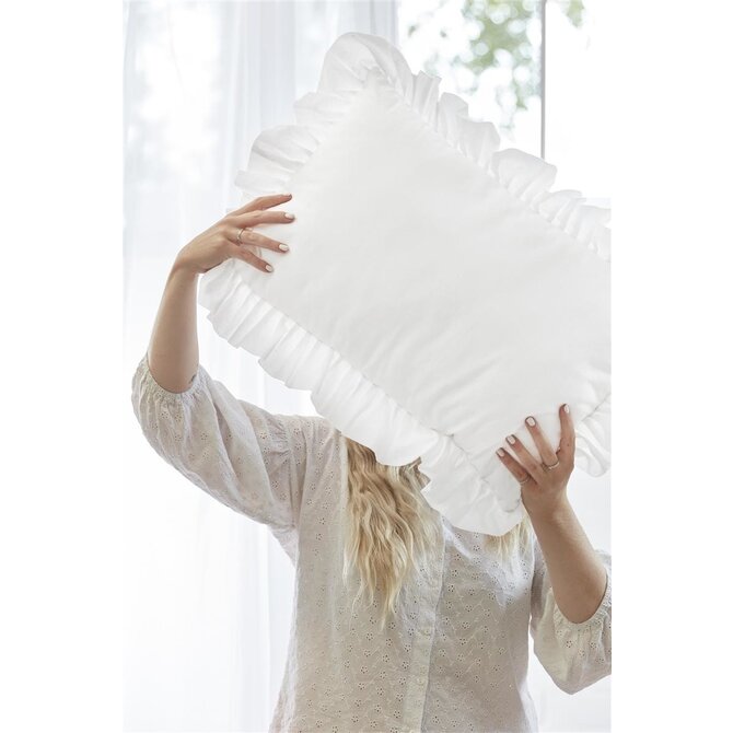 KAAT Amsterdam Sierkussen Faby - White 40x60 cm KAAT Amsterdam Sierkussen Faby - White 40x60 cm