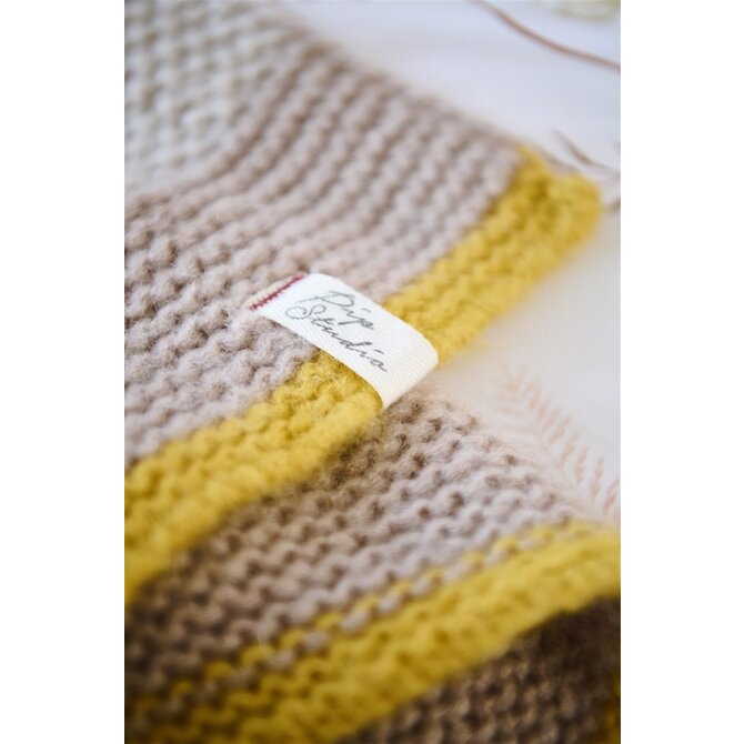 Pip Studio Bonnuit Throw - White 130x170 cm Pip Studio Bonnuit Throw - White 130x170 cm