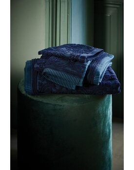 Pip Studio Handdoek Tile de Pip Dark Blue 55x100
