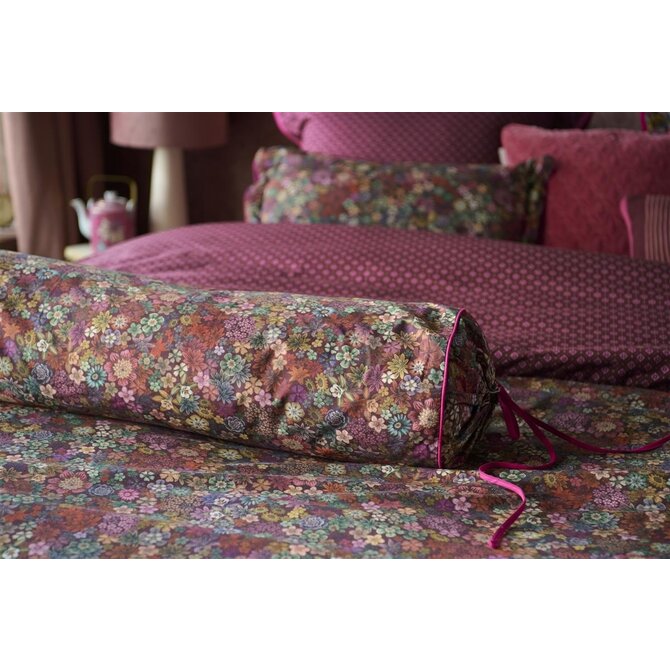 Pip Studio Tutti i Fiori Rolkussen  Donkerrood 22x70 cm
