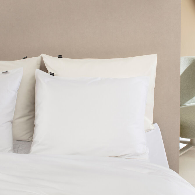 Damai Dekbedovertrek Organic Satijn white 140x200/220 Damai Dekbedovertrek Organic Satijn white 140x200/220