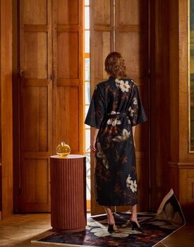 Essenza for Maurtitshuis  Jula Daffodils Reunited Kimono XS Black