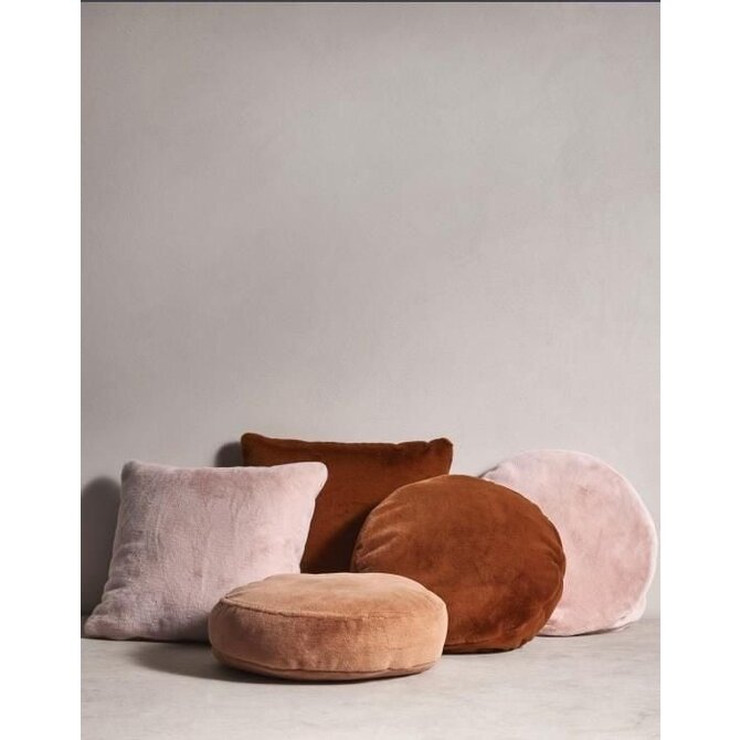 Essenza Mads Furry cushion Rose 45 cm round