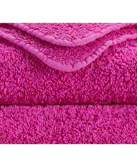 Abyss & Habidecor Super Pile Handdoek 55x100 570 happy pink