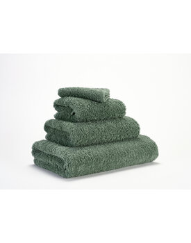 Abyss & Habidecor Super Pile Handdoek 60x110 280 evergreen